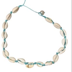 🐚 shell necklace 💙